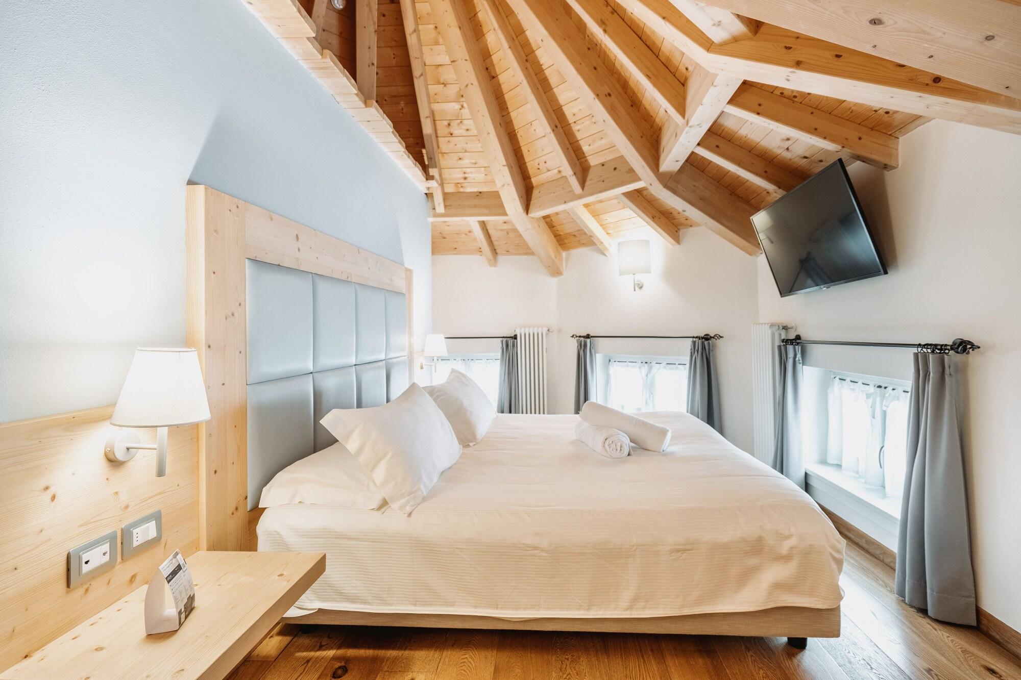 Hotel Chalet Del Brenta Madonna Extérieur photo