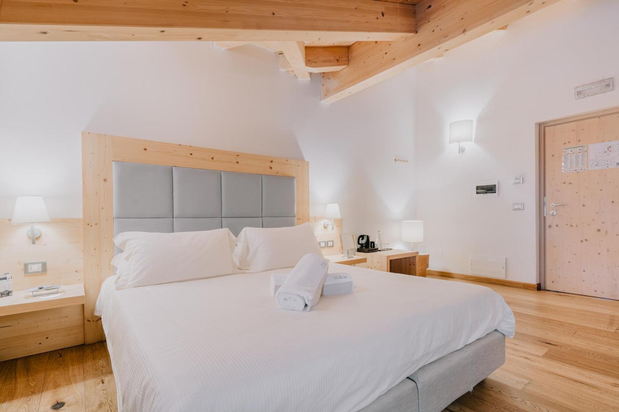 Hotel Chalet Del Brenta Madonna Chambre photo