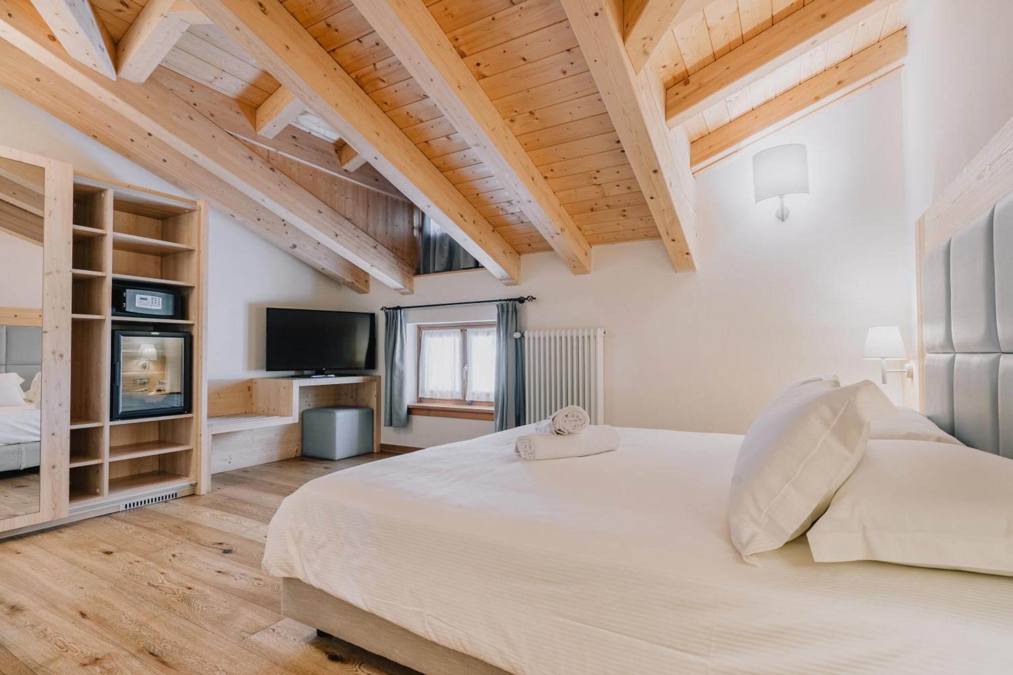 Hotel Chalet Del Brenta Madonna Chambre photo